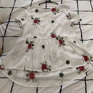 High low flower shirt. Size medium